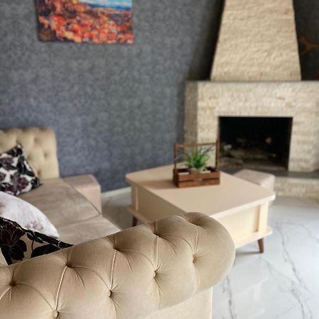 Buo'S Guest House 보르조미 외부 사진
