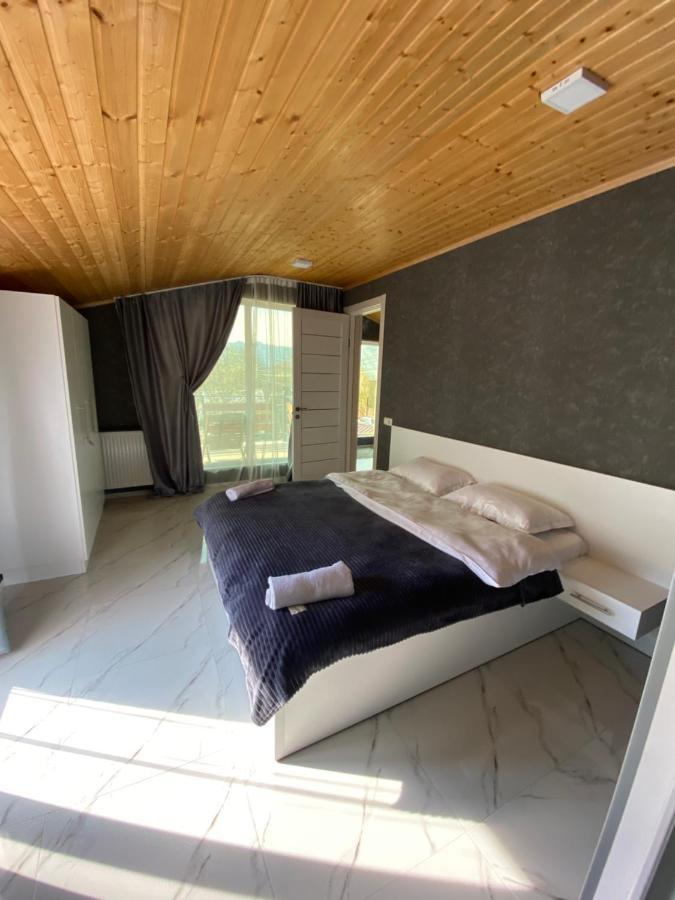 Buo'S Guest House 보르조미 외부 사진