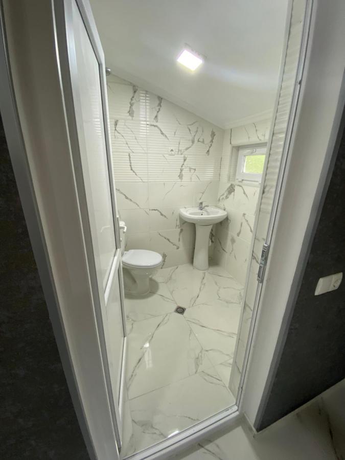 Buo'S Guest House 보르조미 외부 사진