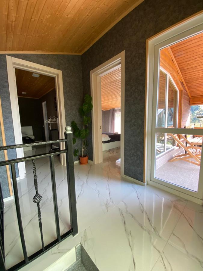 Buo'S Guest House 보르조미 외부 사진